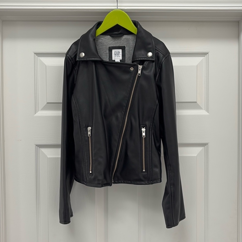 ✨PRICEDROP ✨EUC Gap Kids faux leather biker jacket